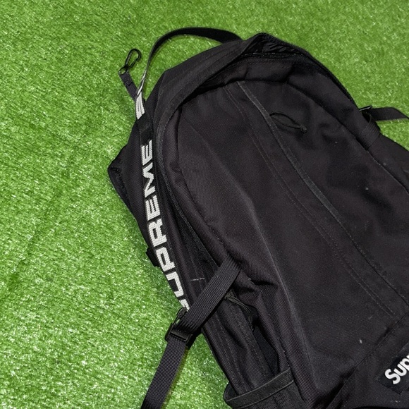 Supreme(SS18)Backpack Black(USED)